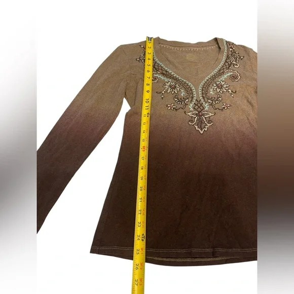 Double D Ranch Embroidered V-Neck Brown and Tan Women's Top Sz:M - Picture 5 of 9